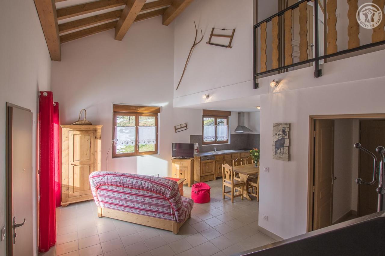 Gites De La Bresse Saint-Georges-Des-Hurtieres 외부 사진